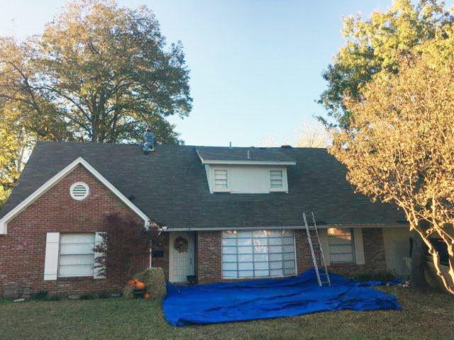 Rescue Roofing Texas Before Photo